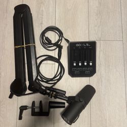Streaming / Podcast Audio Setup | Shure SM7B | GoXLR Mini | Elgato Wave Mic arm boom