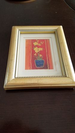 SMALL PICTURE FRAME