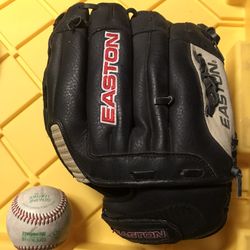 Easton Left Hand Side Beisball Glove 
