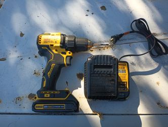DeWalt Drill 