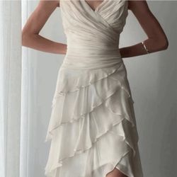 Elegant Cream Sleeveless Dress
