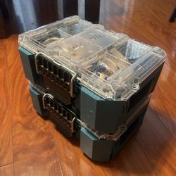 Maktrak small organizers