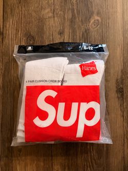 Supreme socks