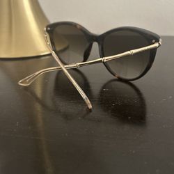 Gucci glasses