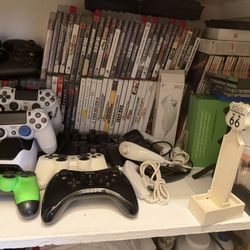 video games and controllers for Wii,Xbox One And 360 And PS4
