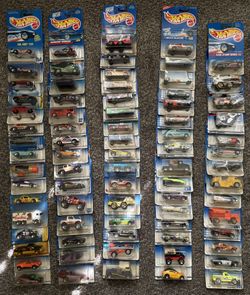 Hundreds of Vintage Hot Wheels Collection