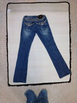 Miss me brand jeans . Size 27. Super hot with rhinestones. Blue