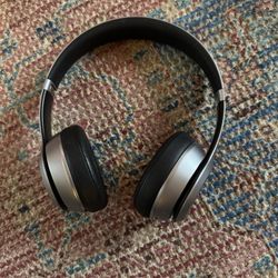 Beats Solo Wireless Headphones 