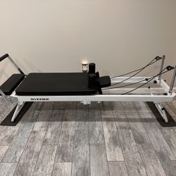 Pilates reformer 