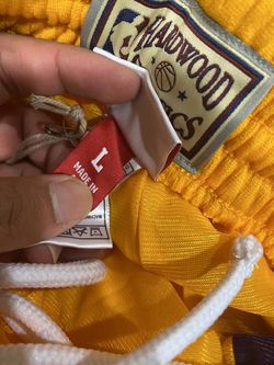 Mens Mitchell & Ness NBA Swingman Shorts 2009 Los Angeles Lakers