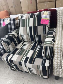 Accent Chair Cash