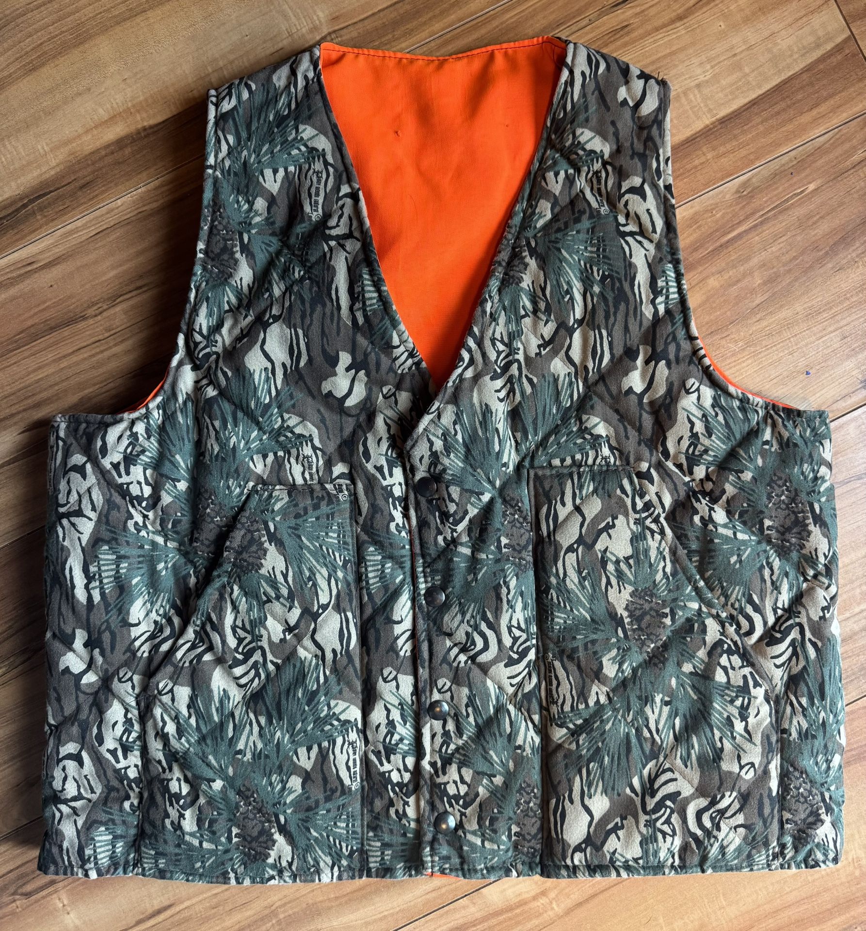 Vintage Piney Woods Natural MED Camo Quilted Reversible Vest Hunting Orange
