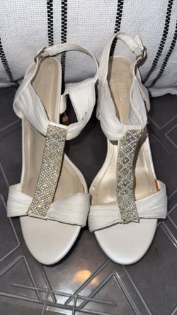 David’s Bridal Wedding Shoes Size 8.5 
