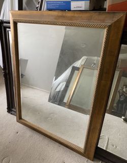 Gold mirror (rectangle)