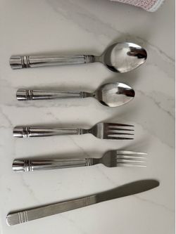 CUTTLERY set