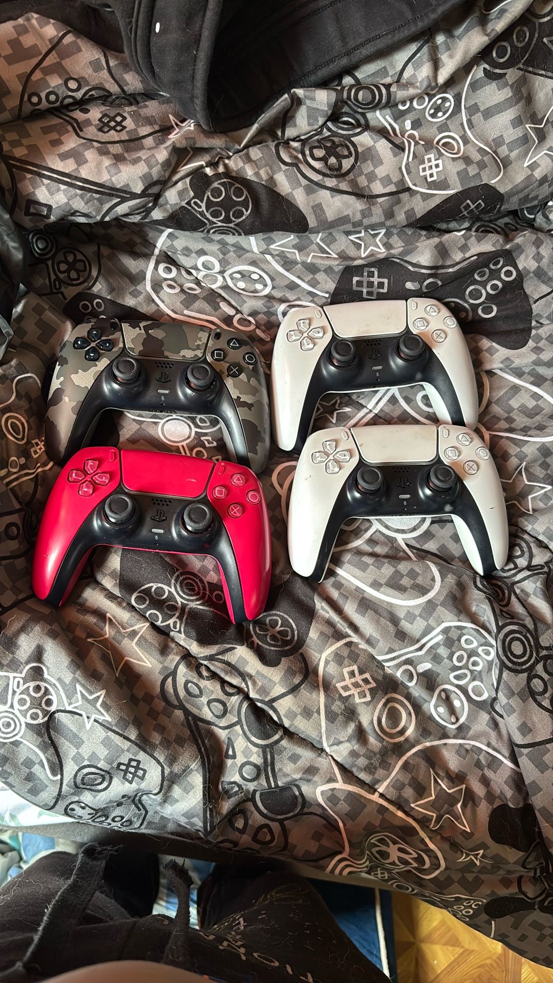 PS5 Controllers