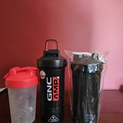 Shaker Bottles 