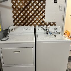 Kenmore Washer & Dryer Set – Extremely Reliable – Works Perfect