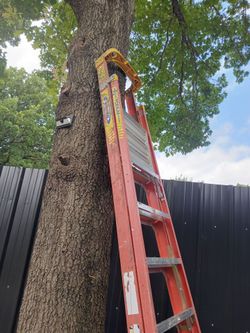 14ft fiber glass A frame ladder