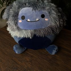 Squishmallows 11” “Dani The Navy Blue Bigfoot “ Plush New With Tag