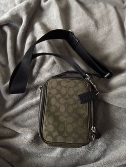 Coach Bag w adjustable strap