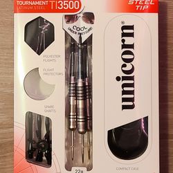 Unicorn TI3500 Steel Tip Dart Set