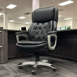 Leather Executive Office Chair