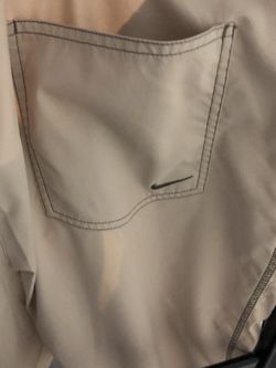 40x30 NIKE BEIGE GOLF PANTS men’s