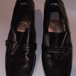 Life Stride Shoe Black. 3 Inch Heels