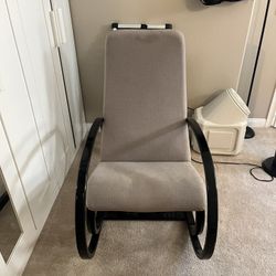 Modern Upholstered Rocking Chair – Sturdy & Comfortable