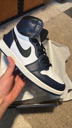 Jordan 1 High OG Midnight Navy