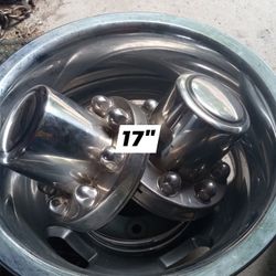 17" Dully Caps 