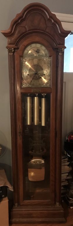 Beautiful Pearl Triple Chime Weight Driven Grandfather Clock