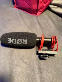 RØDE NTG Shotgun Microphone with Shock Mount