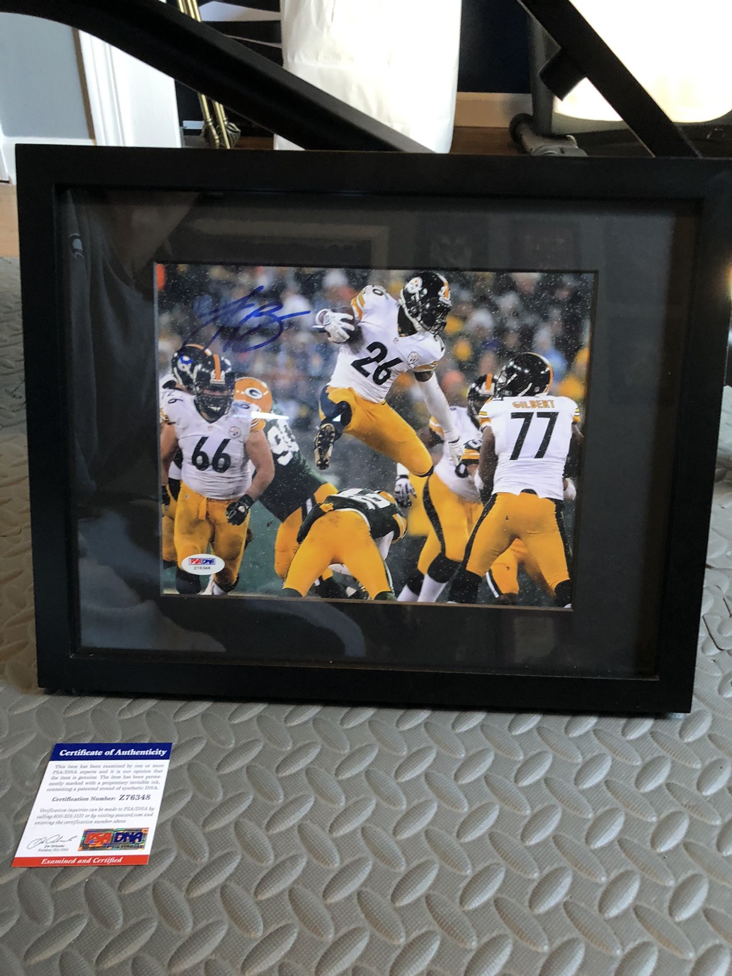 Autographed Le’Veon Bell Photo Pittsburg Steelers COA