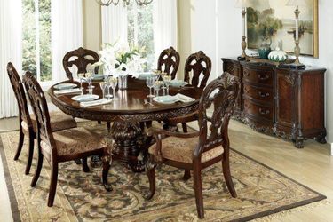 Brand New Cherry Finish Round/Oval Dining Table/set on sale