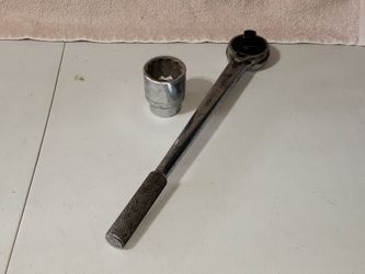SK Wayne 3/4" 47170 Ratchet with 3/4" Drive 1 -13/16" Socket