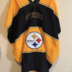 Pittsburgh Steelers Poncho - NEW.