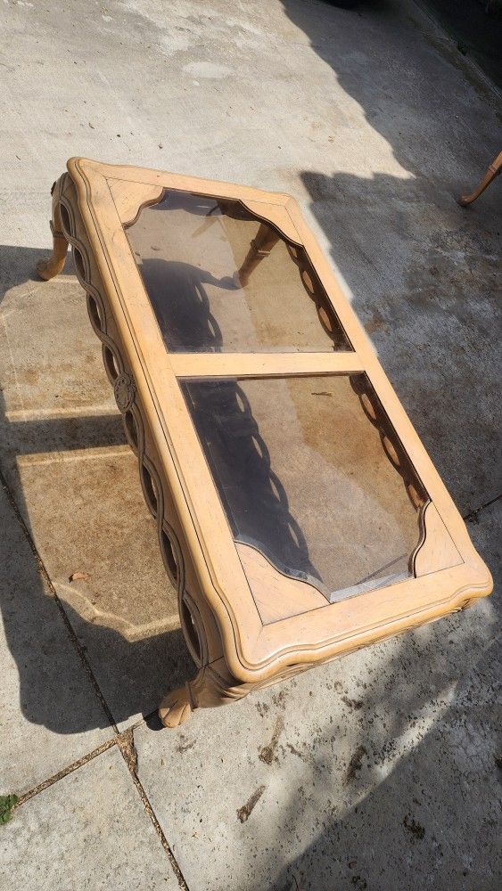 Indoor 3 Piece Tables. Center And 2 End Tables
