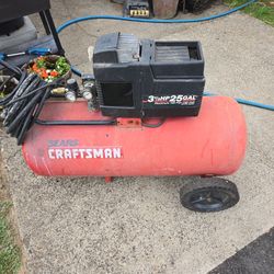 Craftsman 3.5 HP 25 Gallon Air compressor 