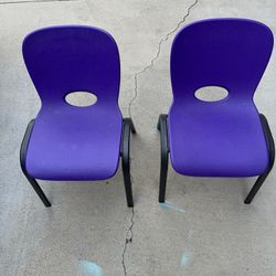 2 Kids Chairs (Purple)