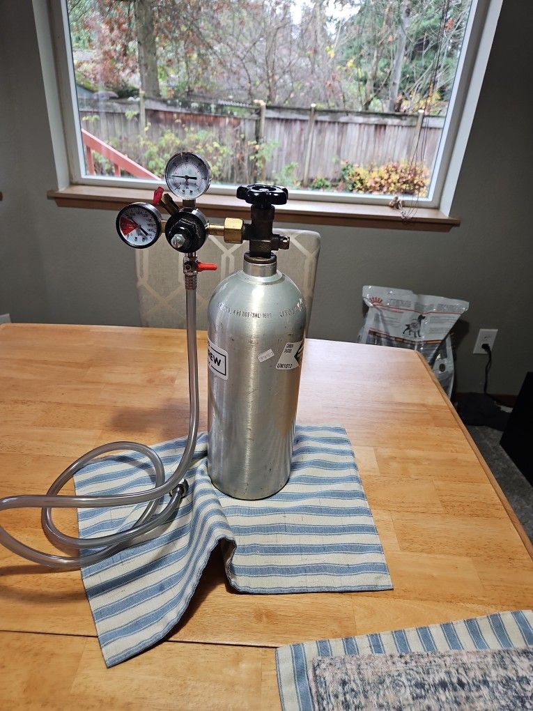 5lb Aluminum CO2  Tank With  Gages