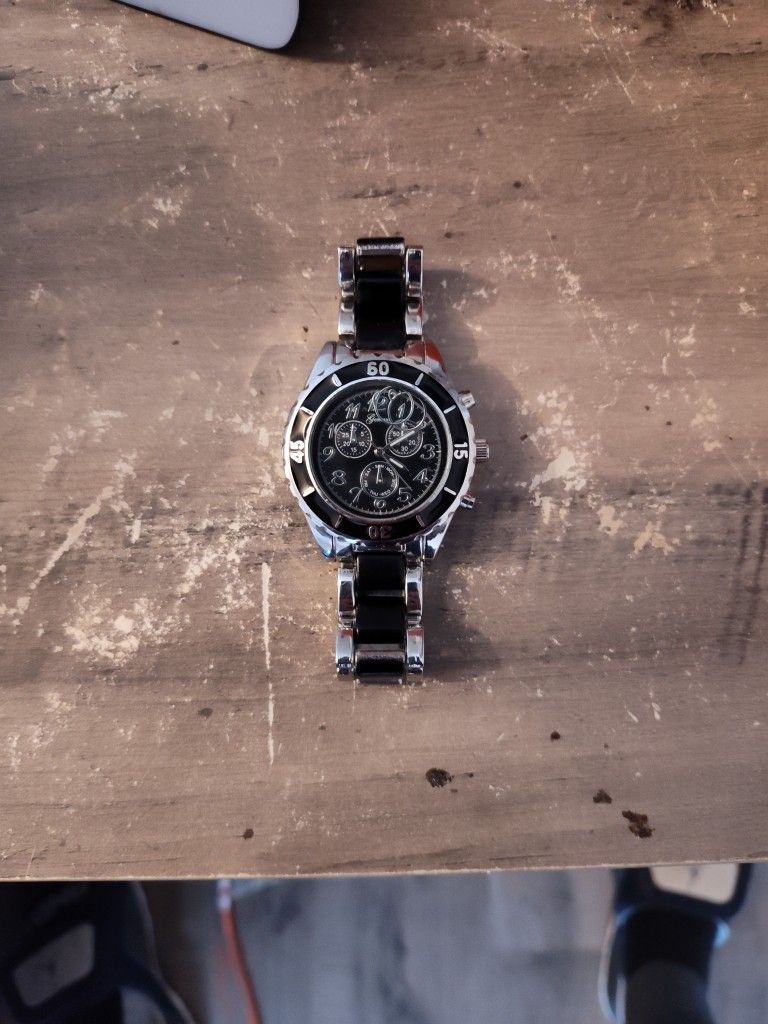 Stainless steel geneva watch