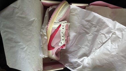 Travis Scott Jordan 1 Low Tropical Pink PS Size 2.5Y