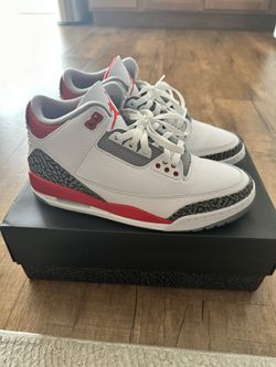 2022 Air Jordan 3 Og “Fire Red” Size 9.5
