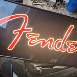Fender guitar lighted sign 30 x 15 
Great Condition Working Perfectly