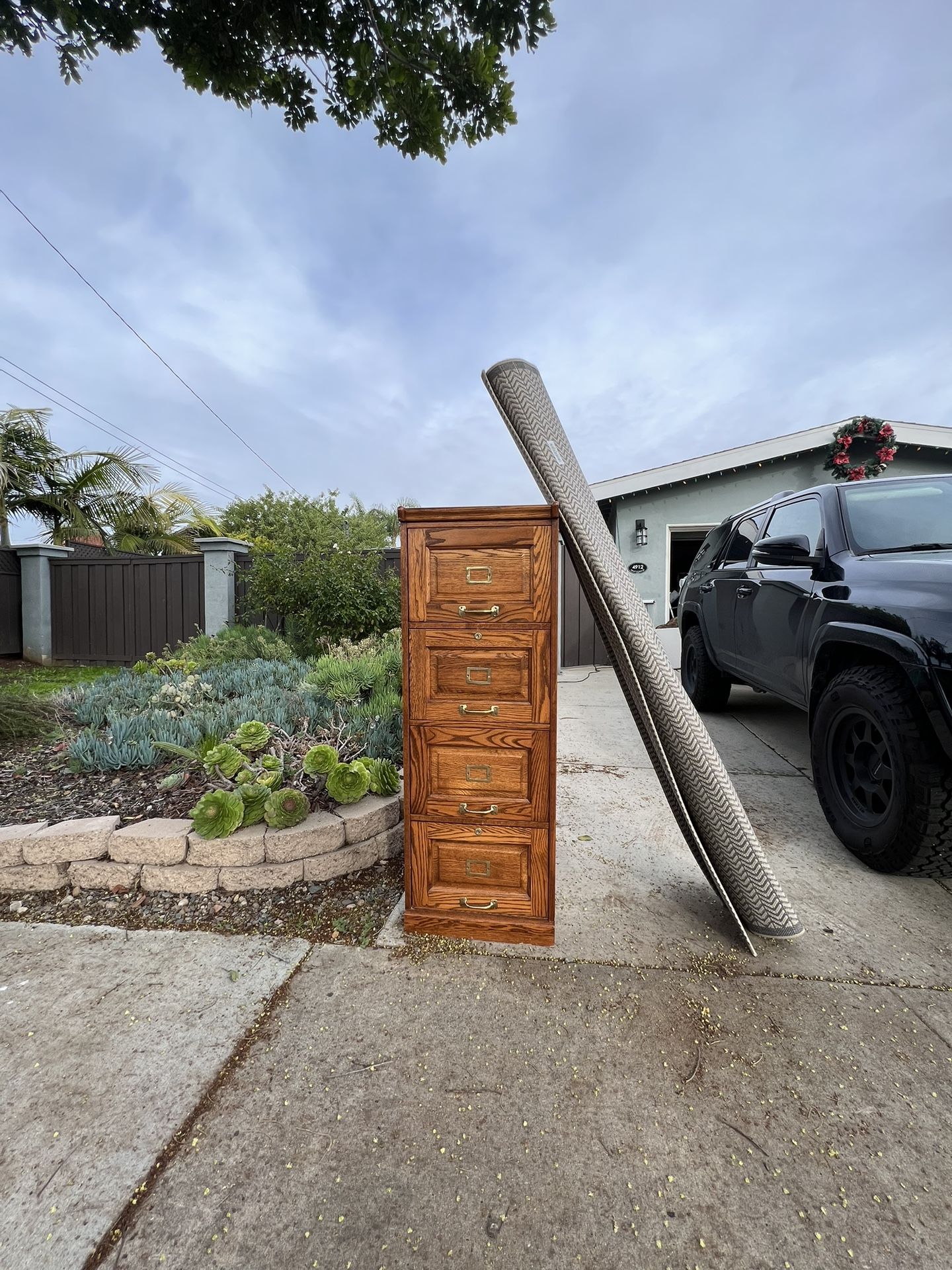 FREE: Filing Cabinet And Area Rug