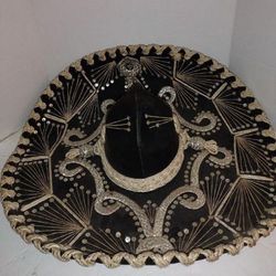 Vintage Mexican, Sombrero 23 Inch Pigalle 