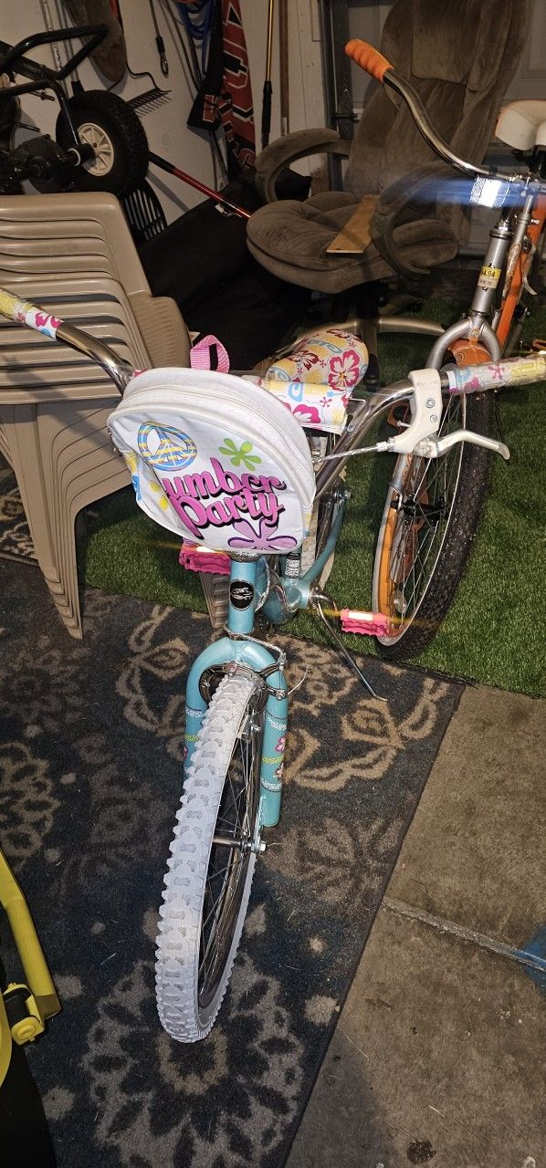 Girl Bikes