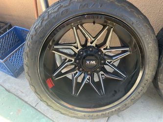 Xtreme Mudder Wheels 33x12.50R22 LT Set of 4